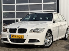 BMW 3-serie Touring - 318i Corporate Lease M Sport Edition 136pk | Audio-navigatie full map | Bi-xenon koplampen