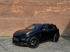 Lynk & Co 01 - 1.5 | AUTOMAAT | TREKHAAK | ZWARTE HEMEL | OPEN DAK | APPLE CARPLAY | GARANTIE TOT 2028