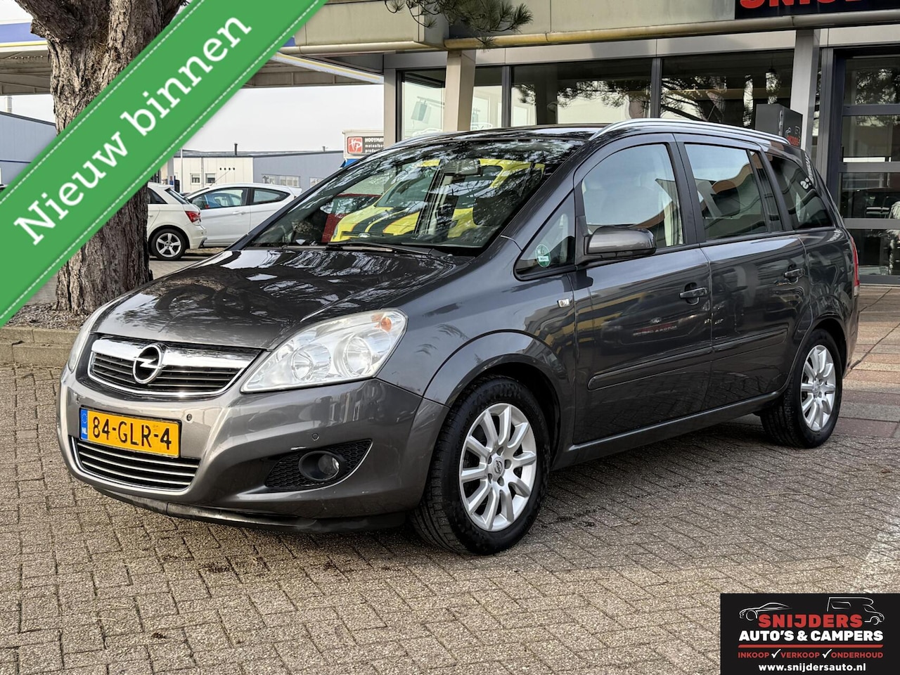 Opel Zafira - 1.8 Executive automaat met trekhaak 7 persoons - AutoWereld.nl