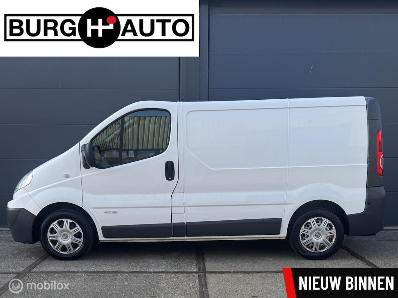 Renault Trafic - bestel 2.5 dCi T29 L1H1 - TREKHAAK - AIRCO - EL. RAMEN + SPIEGELS - RADIO/CD - BLUETOOTH - - AutoWereld.nl