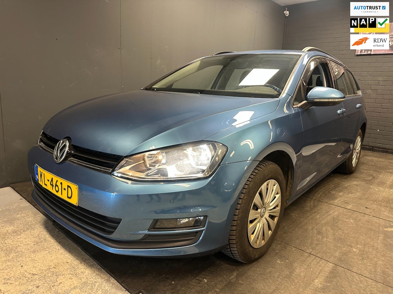 Volkswagen Golf Variant - 1.6 TDI CARPLAY NL MULTISTUUR 2016 PARKEER SEN- V+A - AutoWereld.nl