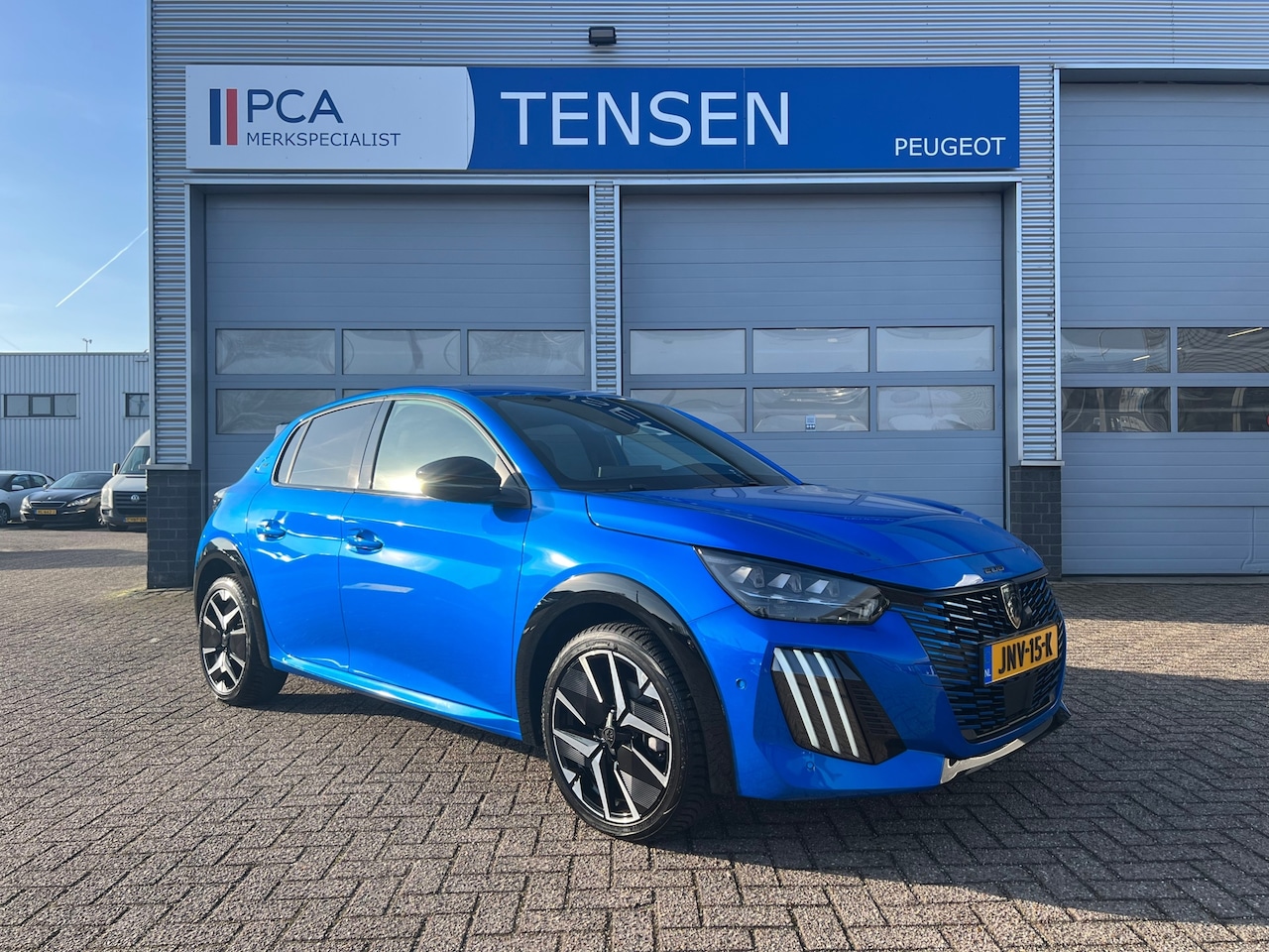 Peugeot 208 - Hybrid 145 e-DCS6 GT | Half leer | Navigatie | Adaptieve Cruise control | 360 Camera| Keyl - AutoWereld.nl