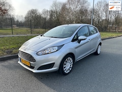 Ford Fiesta - 1.0 Champion 5drs met 127000 dkm op teller