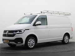 Volkswagen Transporter - 2.0 TDI DSG L1H1 Leer, Airco, Apple Carplay, Camera, Cruise, Imperiaal, PDC, Trekhaak, 16'