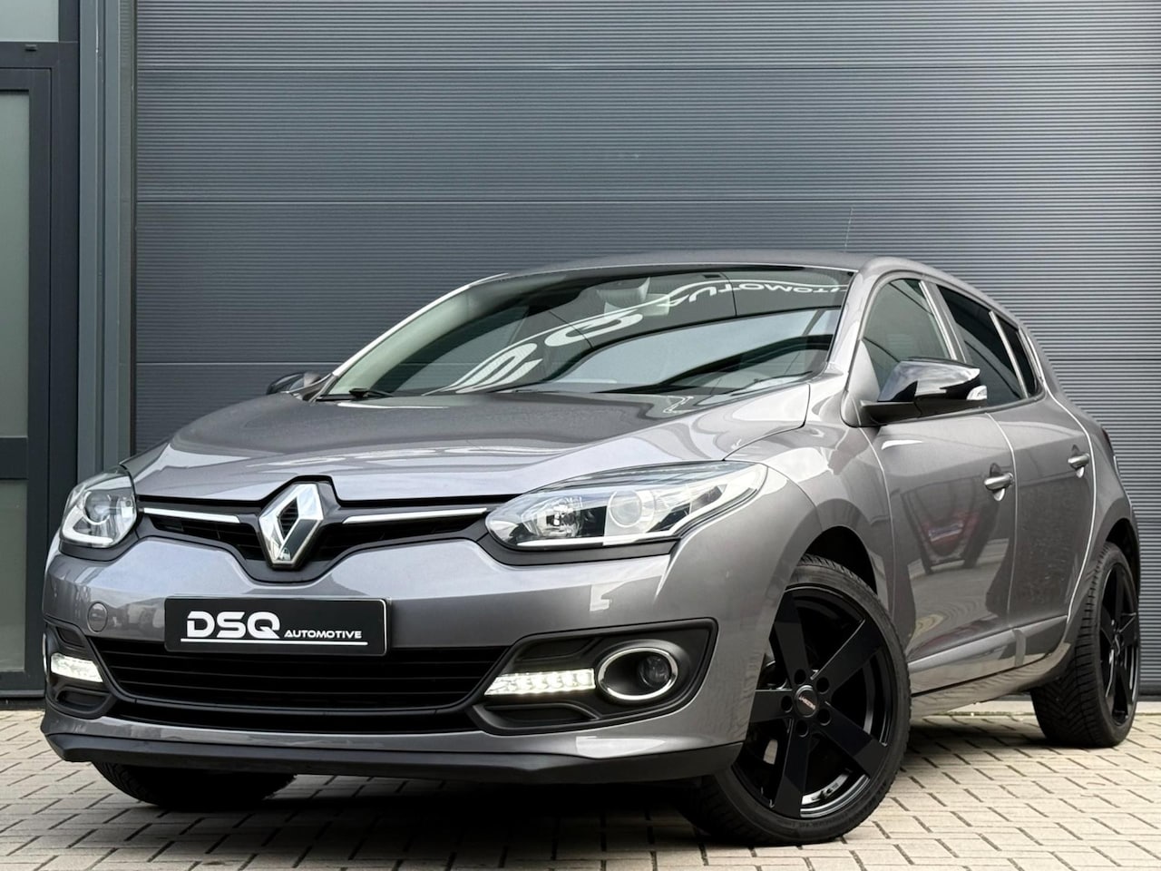 Renault Mégane - 1.2 TCe Limited 1.2 TCe Limited - AutoWereld.nl