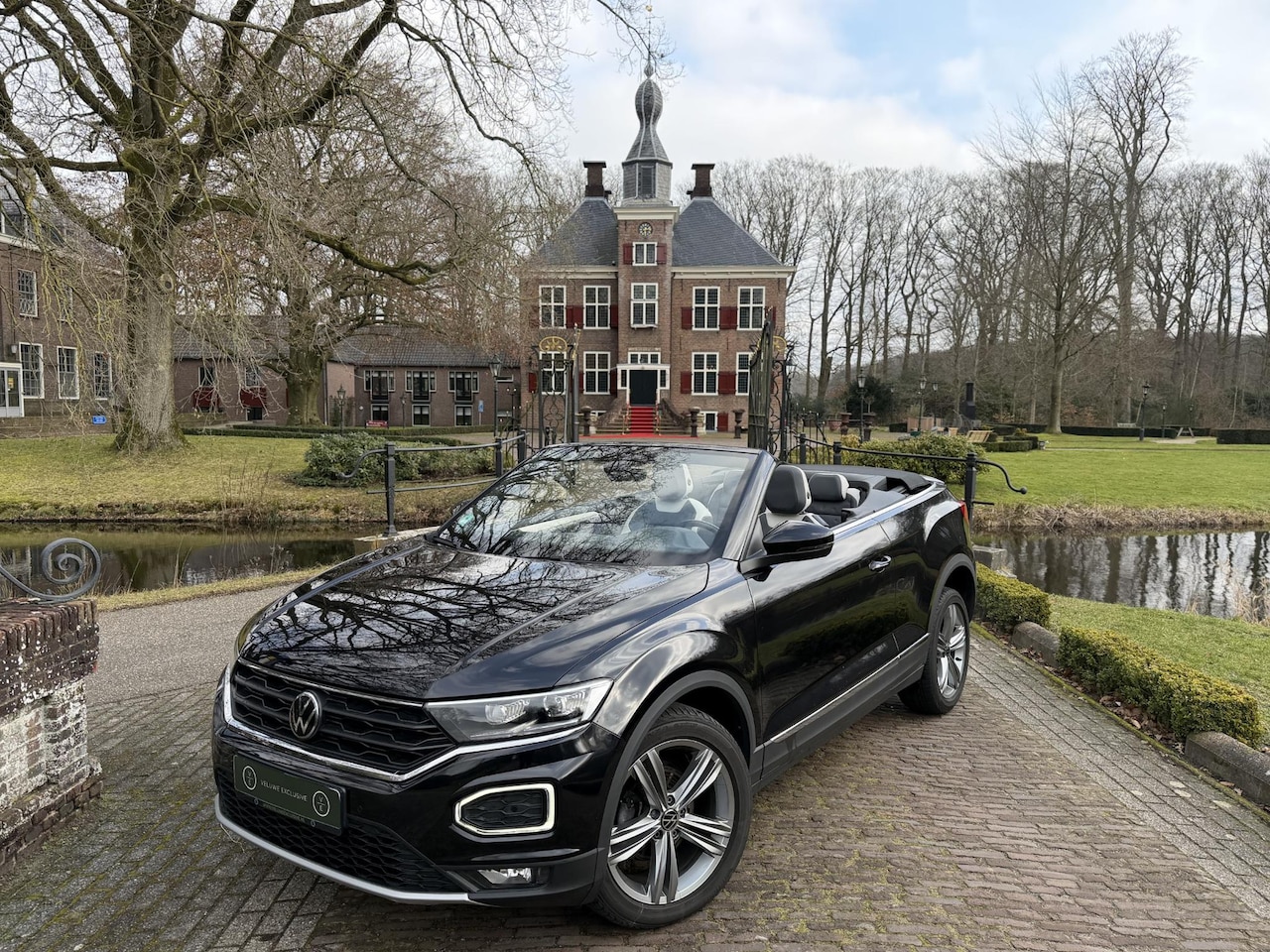Volkswagen T-Roc Cabrio - 1.5 DSG Style | Leder | LED | 18 Inch | Digitaal Dashboard | Adaptive Cruise | Stuur- en S - AutoWereld.nl