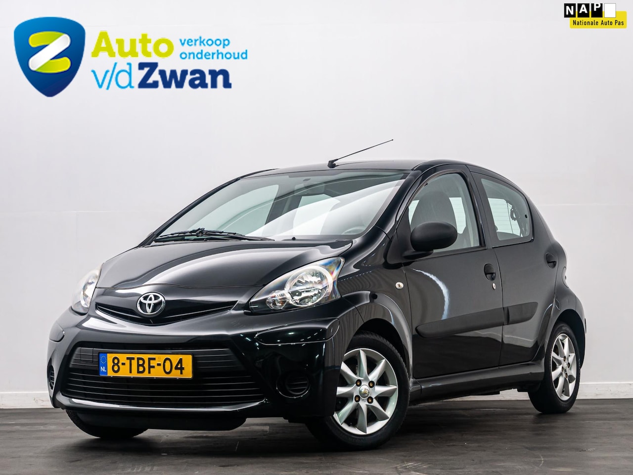 Toyota Aygo - 1.0 VVT-i Now 5-Deurs/Airco/Isofix/Nap - AutoWereld.nl