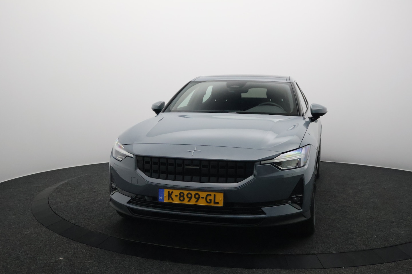 Polestar 2 - Long Range Dual Motor Launch Edition 78kWh SOH 92,3% | Panoramadak | 360° Camera | Google - AutoWereld.nl