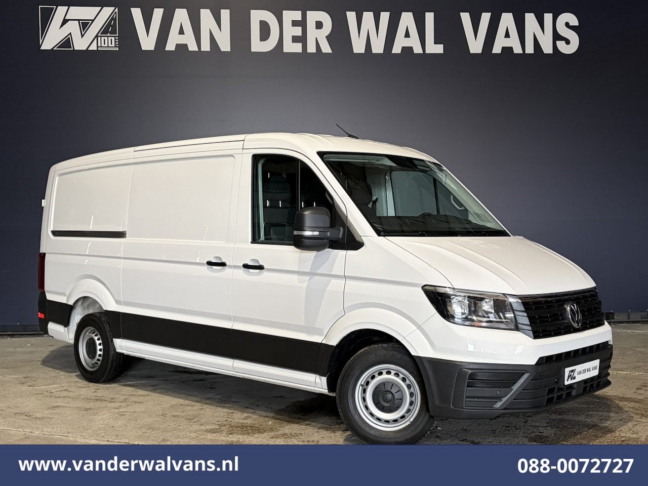Volkswagen Crafter - 2.0 TDI 141pk L3H2 L2H1 Euro6 Airco | Stoelverwarming | Parkeersensoren Bijrijdersbank - AutoWereld.nl