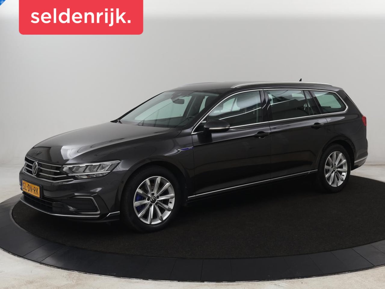 Volkswagen Passat Variant - 1.4 TSI PHEV GTE | Stoelverwarming | Camera | Carplay | Navigatie | Matrix LED | Adaptive - AutoWereld.nl