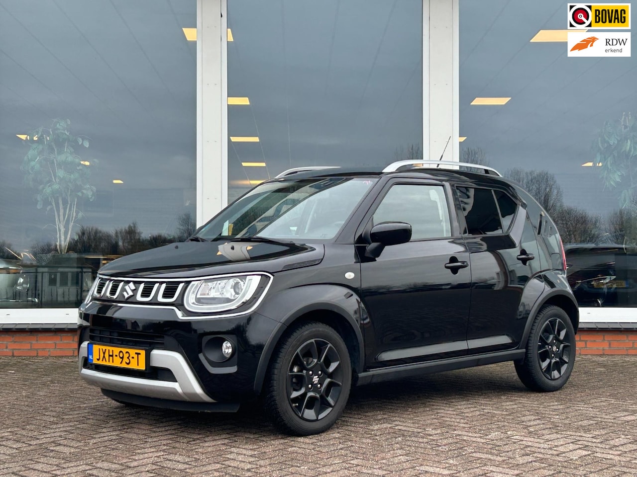 Suzuki Ignis - 1.2 Smart Hybrid Select - Navi - Camera - LM - 23.065 KM - AutoWereld.nl