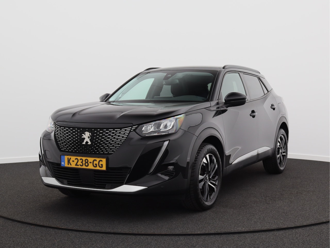 Peugeot 2008 - 1.2 PureTech Blue Lease Allure/ automaat! - AutoWereld.nl