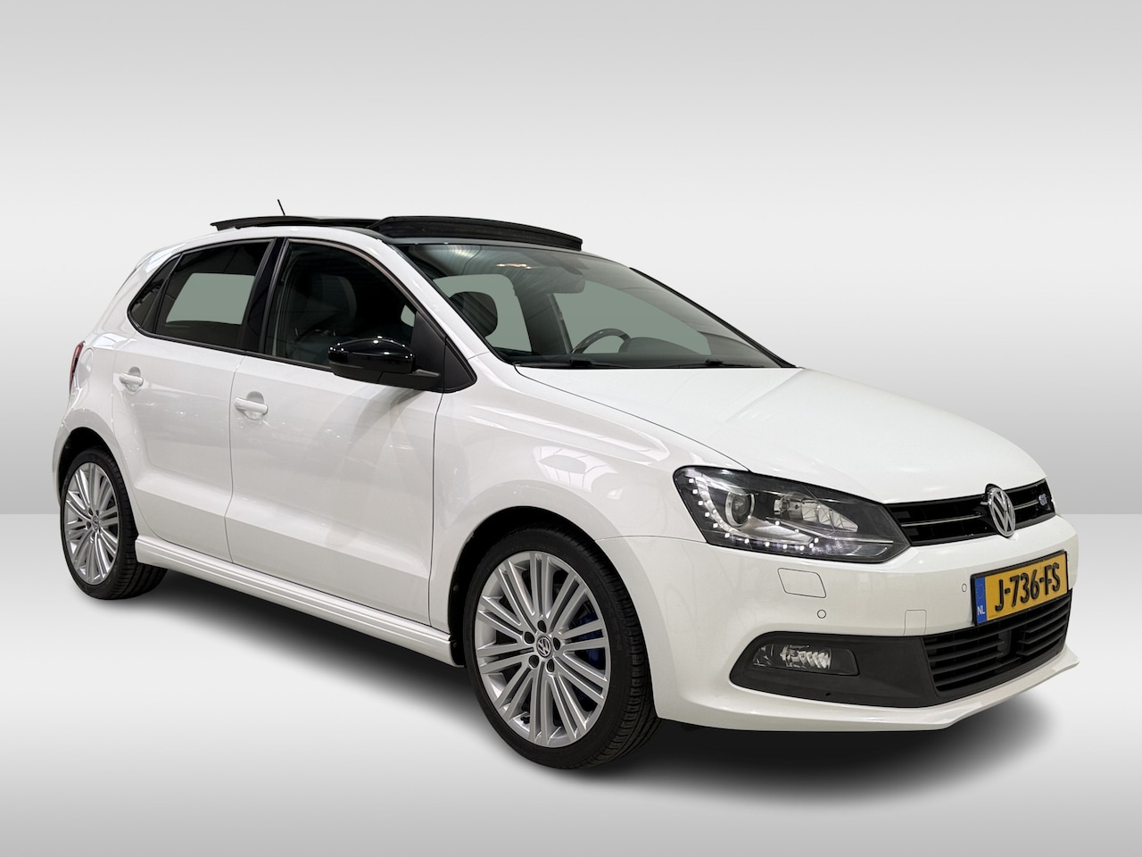 Volkswagen Polo - 1.4 TSI 150pk BlueGT | Pano dak | Camera - AutoWereld.nl