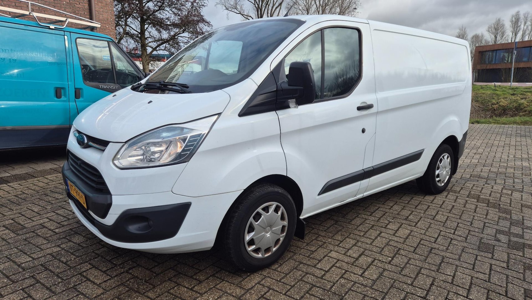 Ford Transit Custom - 270 2.2 TDCI L1H1 Trend 270 2.2 TDCI L1H1 Trend - AutoWereld.nl