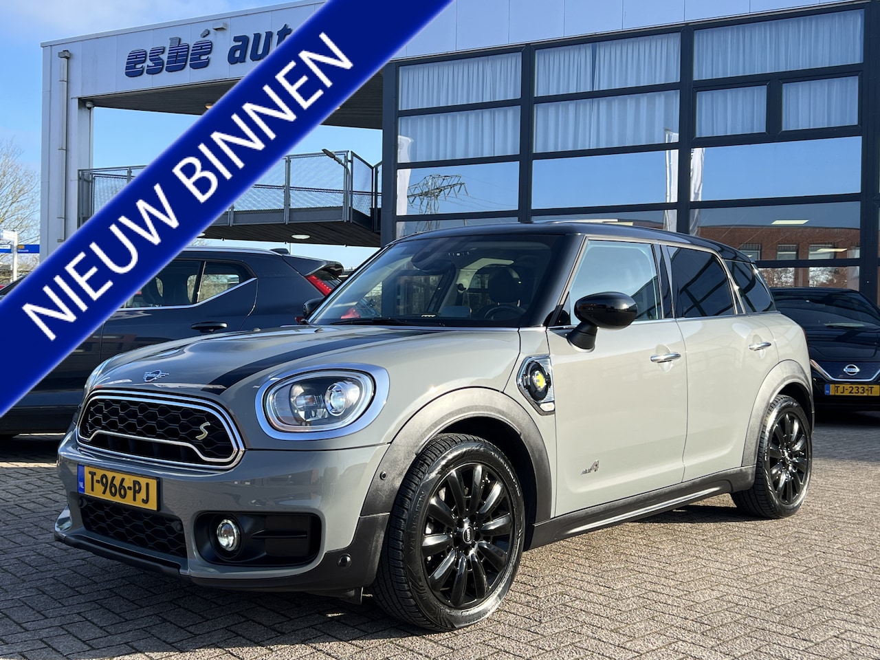 MINI Countryman - Mini 1.5 Cooper S E ALL4 Chili Navi Prof Camera Carplay Sportstoelen Harman Kardon Head Up - AutoWereld.nl