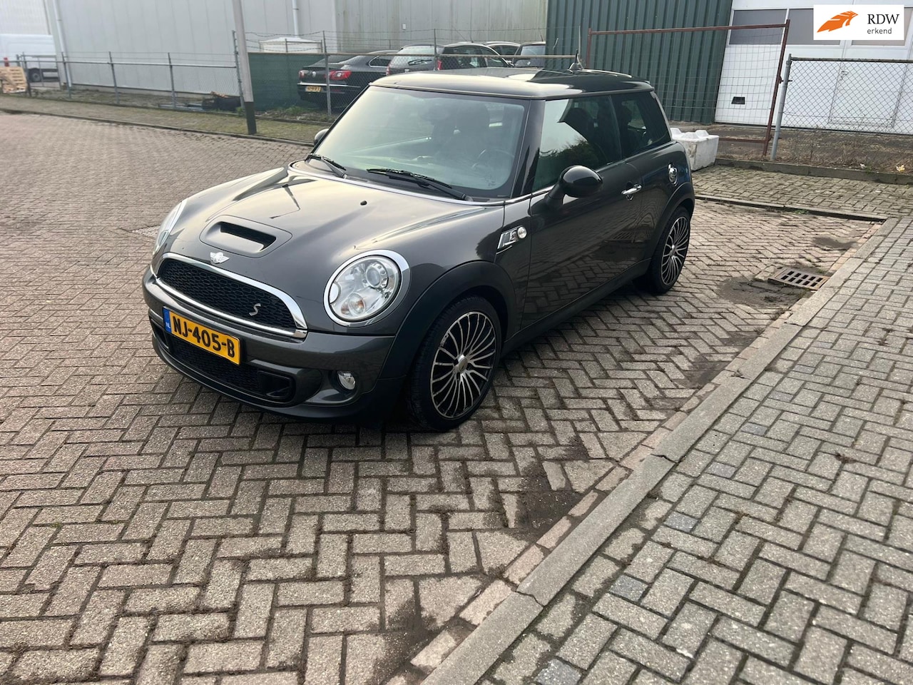 MINI Cooper S - Mini 1.6 Pepper Airco Pano Schuif/Kanteldak Cruise - AutoWereld.nl
