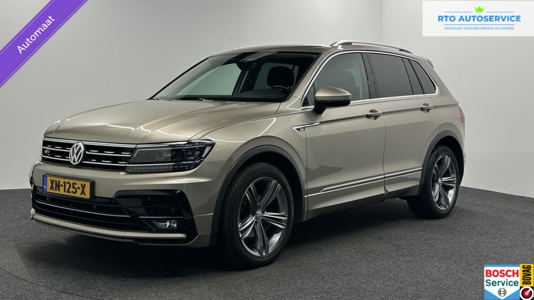Volkswagen Tiguan - 1.4 TSI ACT Highline Business R TREKHAAK NAVI ADAPTIEF CRUISE. - AutoWereld.nl