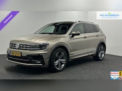 Volkswagen Tiguan - 1.4 TSI ACT Highline Business R TREKHAAK NAVI ADAPTIEF CRUISE