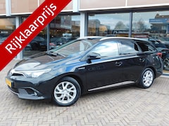 Toyota Auris Touring Sports - 1.8 Hybrid Trend | Trekhaak