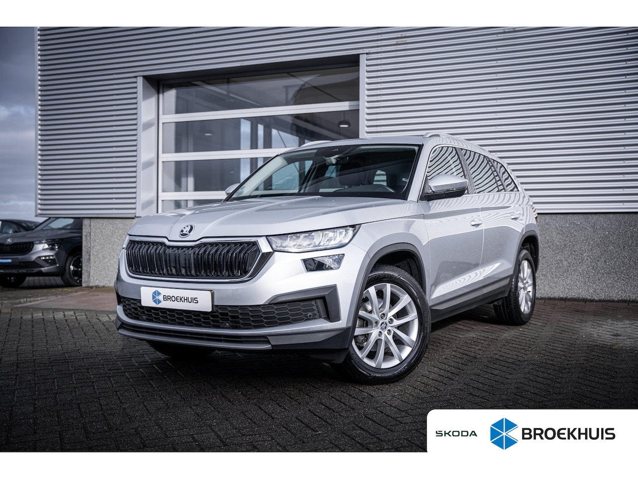 Skoda Kodiaq - 1.5 TSI Business Edition | Achteruitrijcamera | Cruise control adaptief | Trekhaak uitklap - AutoWereld.nl