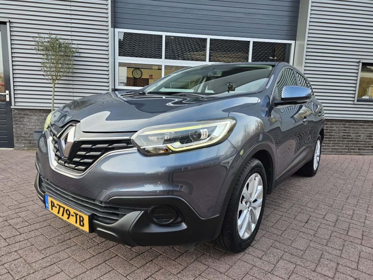 Renault Kadjar - | Airco | LM Velgen | Cruise 1.2 TCe Life - AutoWereld.nl