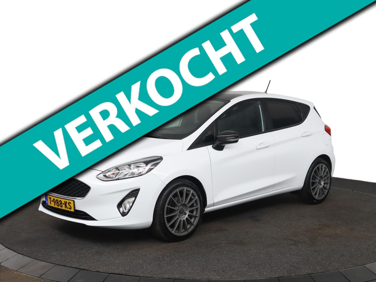 Ford Fiesta - 1.0 EcoBoost Titanium|Cruise|Carplay|Parkeersensoren|17" - AutoWereld.nl