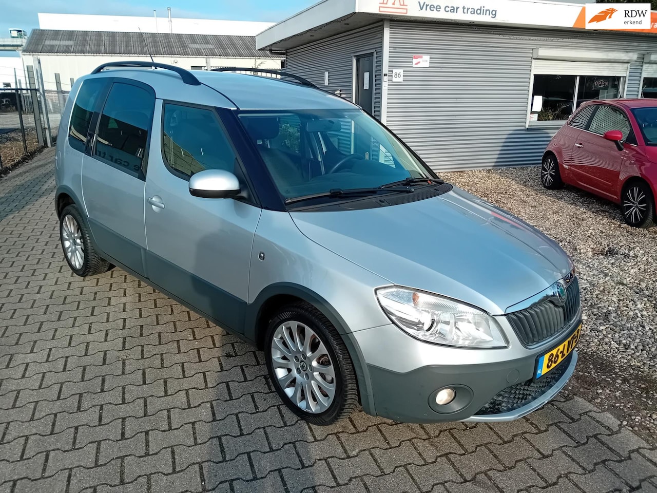 Skoda Roomster - 1.2 TSI Ambition AUTOMAAT! SLECHTS 95DKM! - AutoWereld.nl