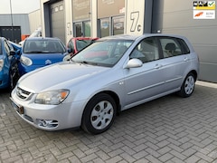 Kia Cerato - 1.6 1e EIG | AIRCO | ELEKTR RAMEN | NIEUWE APK | NAP |