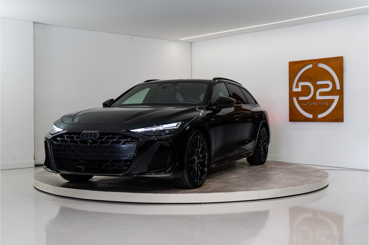 Audi A6 Avant - C9 e-hybrid 270KW Quattro S Edition Competition 367PK | Tech Pro | B&O | Lucht | Trekhaak - AutoWereld.nl