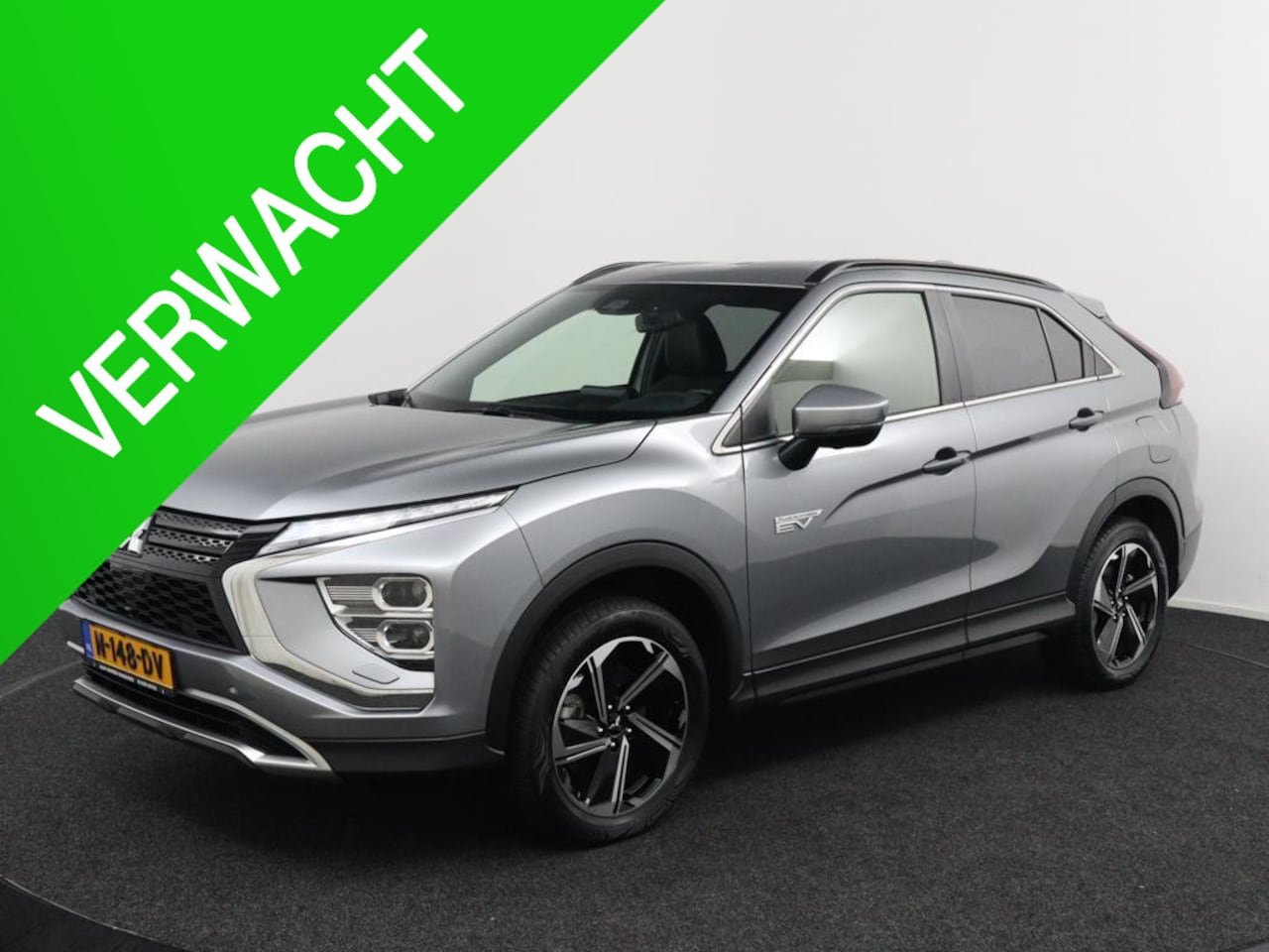 Mitsubishi Eclipse Cross - 2.4 PHEV First Edition Trekhaak! Rijklaarprijs! - AutoWereld.nl