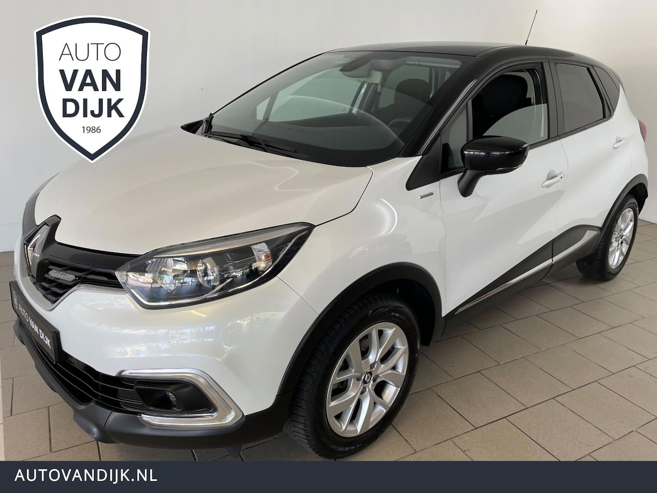 Renault Captur - 0.9 TCe Limited AIRCO CLIMA CRUISE NAVI BLUETOOTH MULTI STUUR PRIVACY GLAS PDC ZEER NETTE - AutoWereld.nl