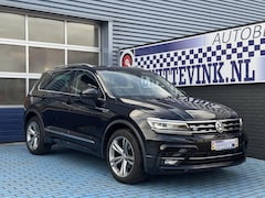 Volkswagen Tiguan - 1.4 TSI R-LINE EXTERIEUR ADAP CRUISE TREKHAAK