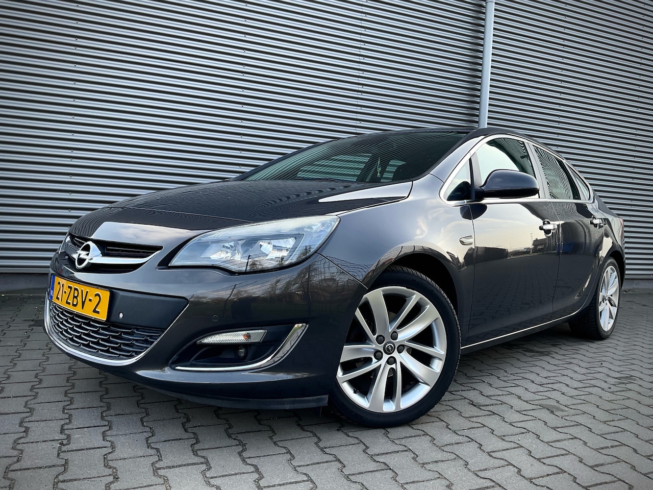 Opel Astra - 1.4 Turbo 140pk S/S Cosmo - AutoWereld.nl