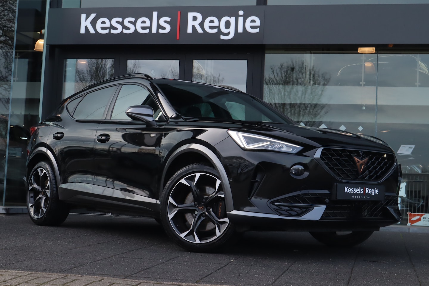 CUPRA Formentor - 1.4 e-Hybrid VZ Navi Camera ACC Elec.trekhaak Sfeer - AutoWereld.nl