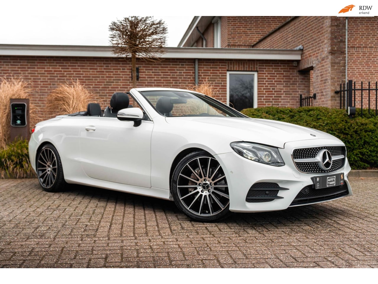 Mercedes-Benz E-klasse Cabrio - 200 184 PK Aut. Ambiance Camera Multibeam LED Widescreen Leder 20'' - AutoWereld.nl