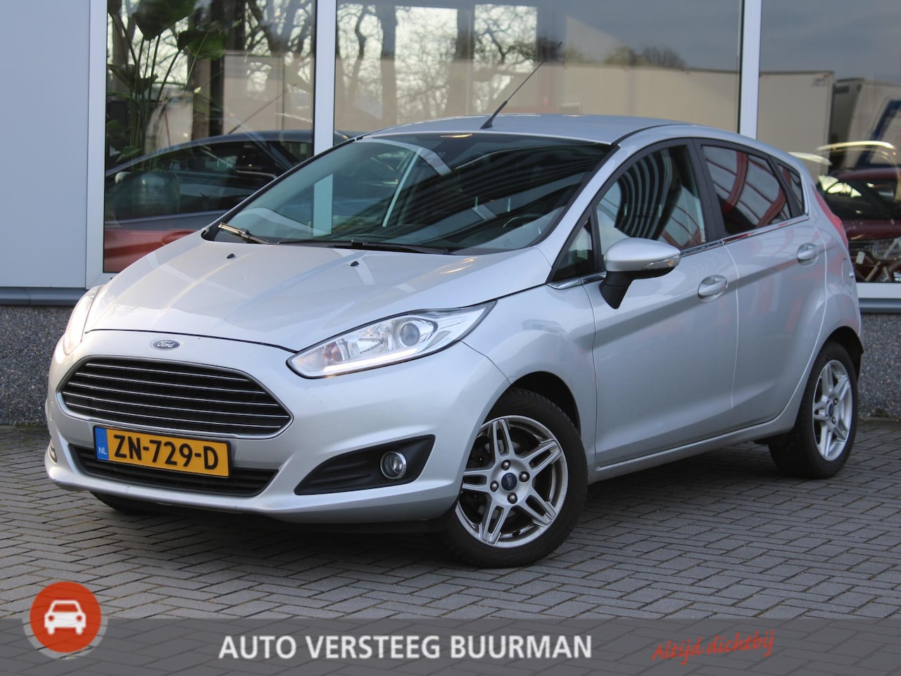 Ford Fiesta - 1.0 EcoBoost Titanium Automaat Trekhaak, Voorruitverwarming, Climate Control, Achteruitrij - AutoWereld.nl