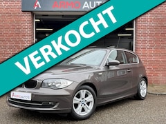 BMW 1-serie - 116i Business Line | Airco | Stoelverwarming | Schuifdak