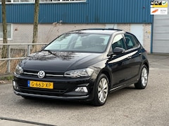 Volkswagen Polo - 1.0 TSI Highline DSG Pano Navi Clima LM velgen APK