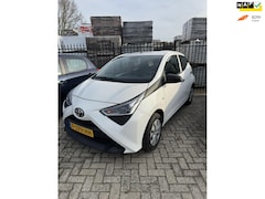 Toyota Aygo - 1.0 VVT-i x-fun