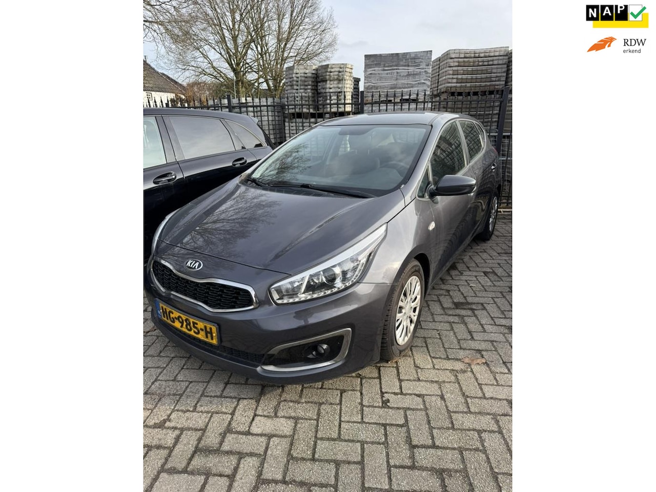 Kia Cee'd - 1.0 T-GDi Navigator 1.0 T-GDi Navigator - AutoWereld.nl