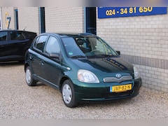 Toyota Yaris - 1.3-16V VVT-i Sol Automaat