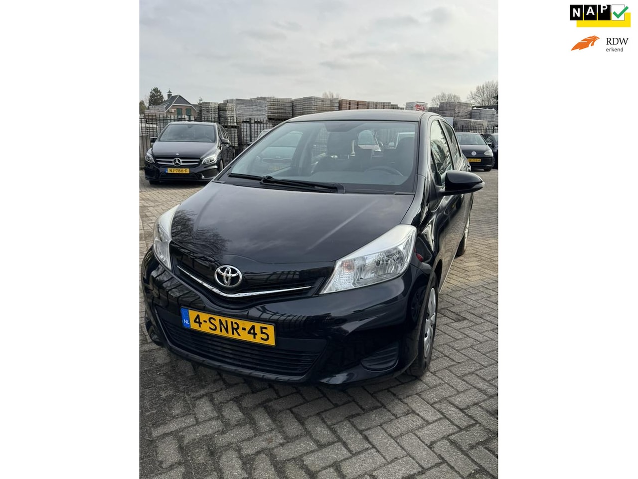 Toyota Yaris - 1.0 VVT-i Now 1.0 VVT-i Now - AutoWereld.nl