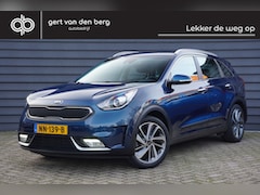 Kia Niro - 1.6 GDi Hybrid First Edition - CAMERA - TREKHAAK - CARPLAY - HALF LEDER