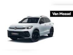 Volkswagen Tiguan - 1.5 eHybrid R-Line Edition 204 PK| Trekhaak | Panoramadak | Lederen Stoelen Met Geheugen |