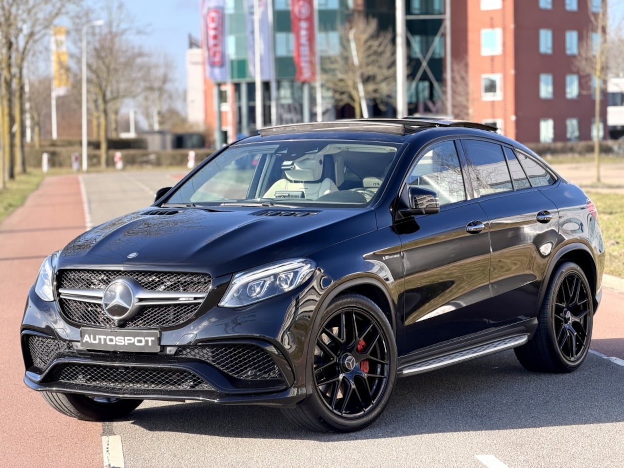 Mercedes-Benz GLE-Klasse Coupé - Mercedes-amg AMG 63 S 4MATIC PANO B&O MEMORY ALLE OPTIES - AutoWereld.nl