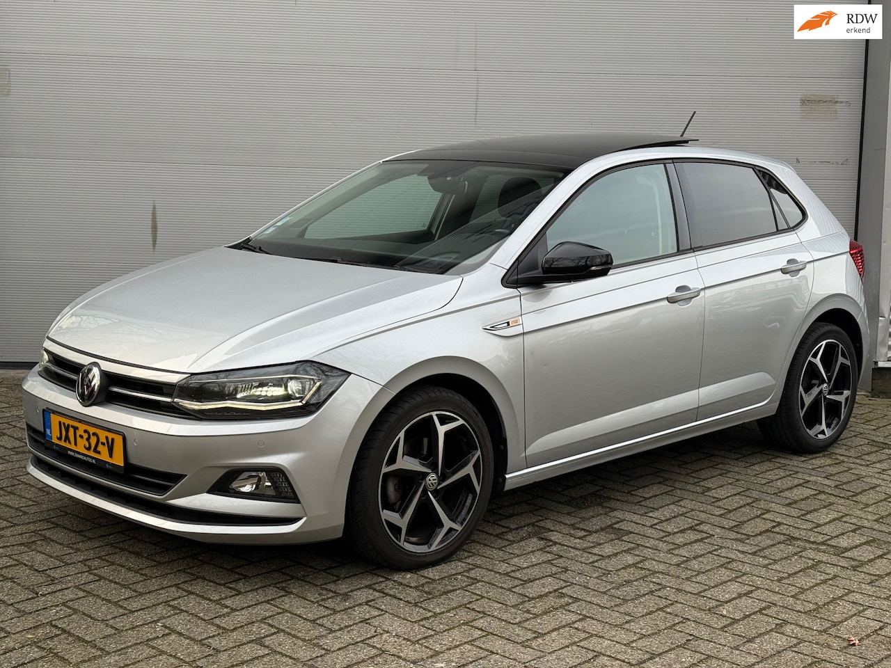 Volkswagen Polo - 1.6 TDI Highline l Pano l Virtual l Xenon l ACC l Camera l Climate l - AutoWereld.nl