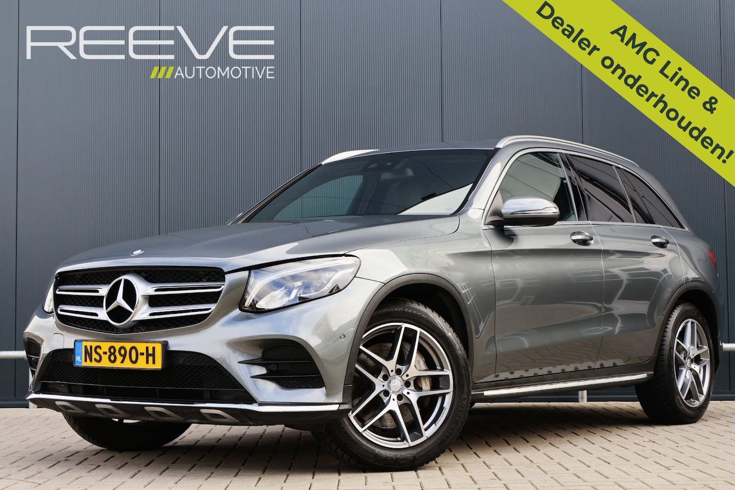 Mercedes-Benz GLC-klasse - 250 4MATIC AMG Automaat | Trekhaak Elektrisch | Stoelverwarming | Camera | 19 Inch | Half - AutoWereld.nl