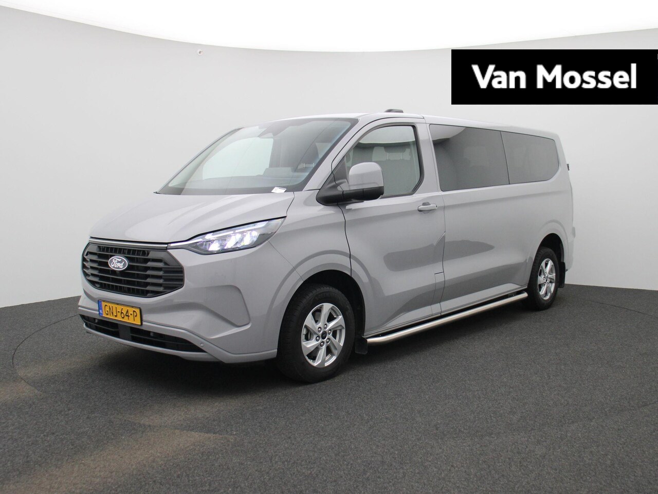 Ford Transit Custom - 340 2.5 PHEV L2H1 Limited Aut. | INCL. BTW EN BPM | 9-Persoons | Winter Pakket | Carplay | - AutoWereld.nl