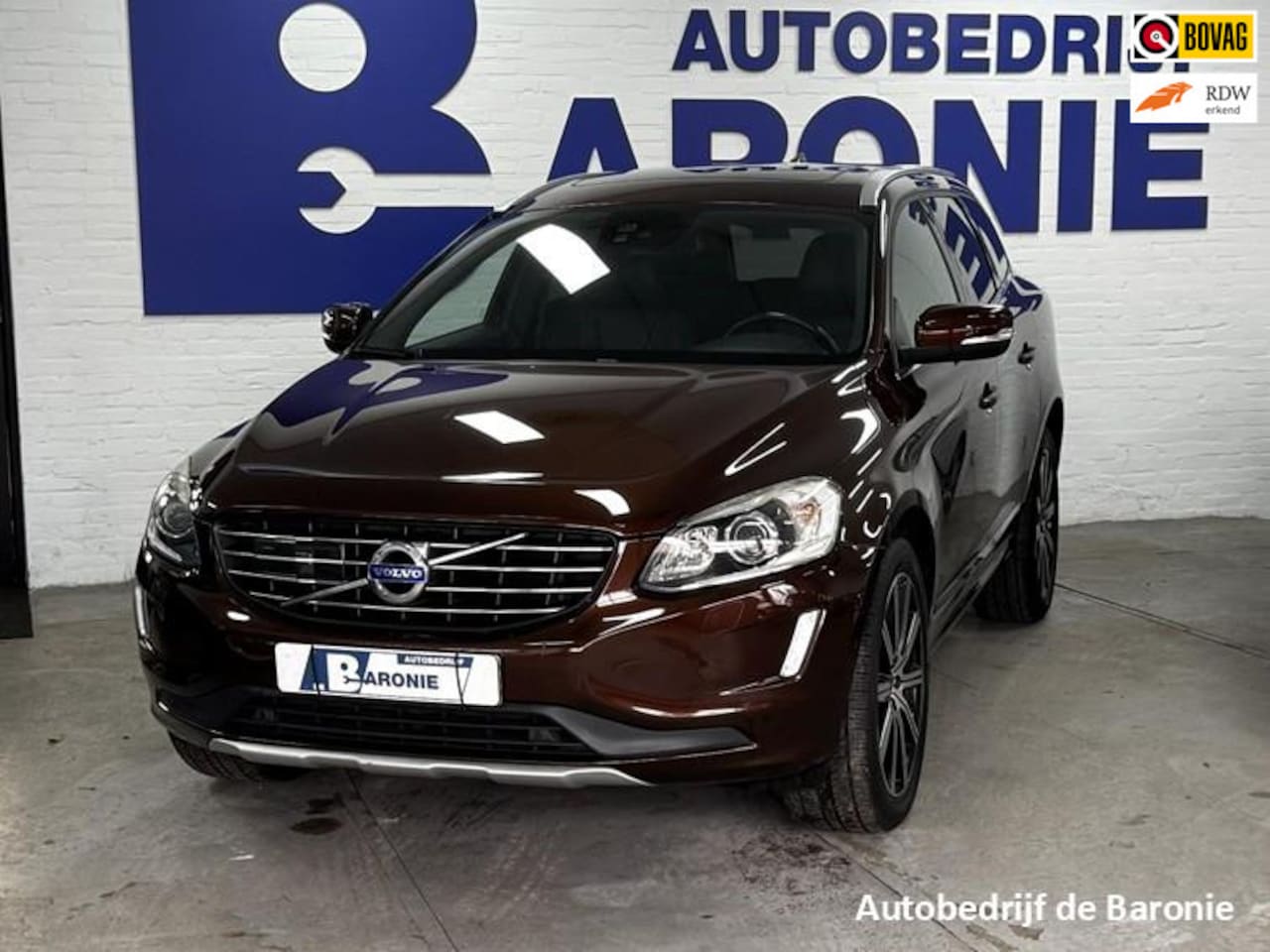 Volvo XC60 - 2.0 T5 FWD Summum 2.0 T5 FWD Summum, vol opties - AutoWereld.nl