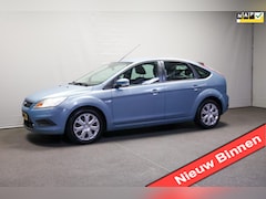 Ford Focus - 1.4 Trend
